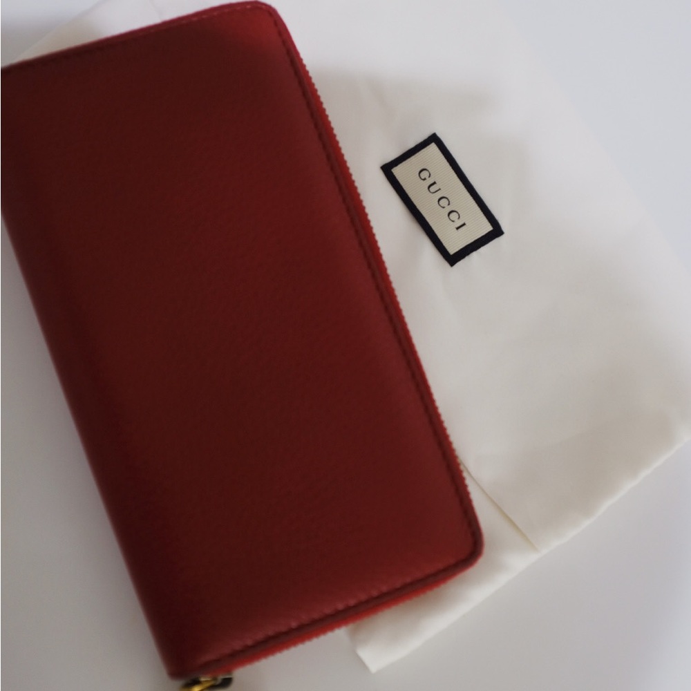 Gucci Wallet!